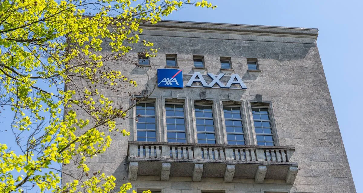 AXA